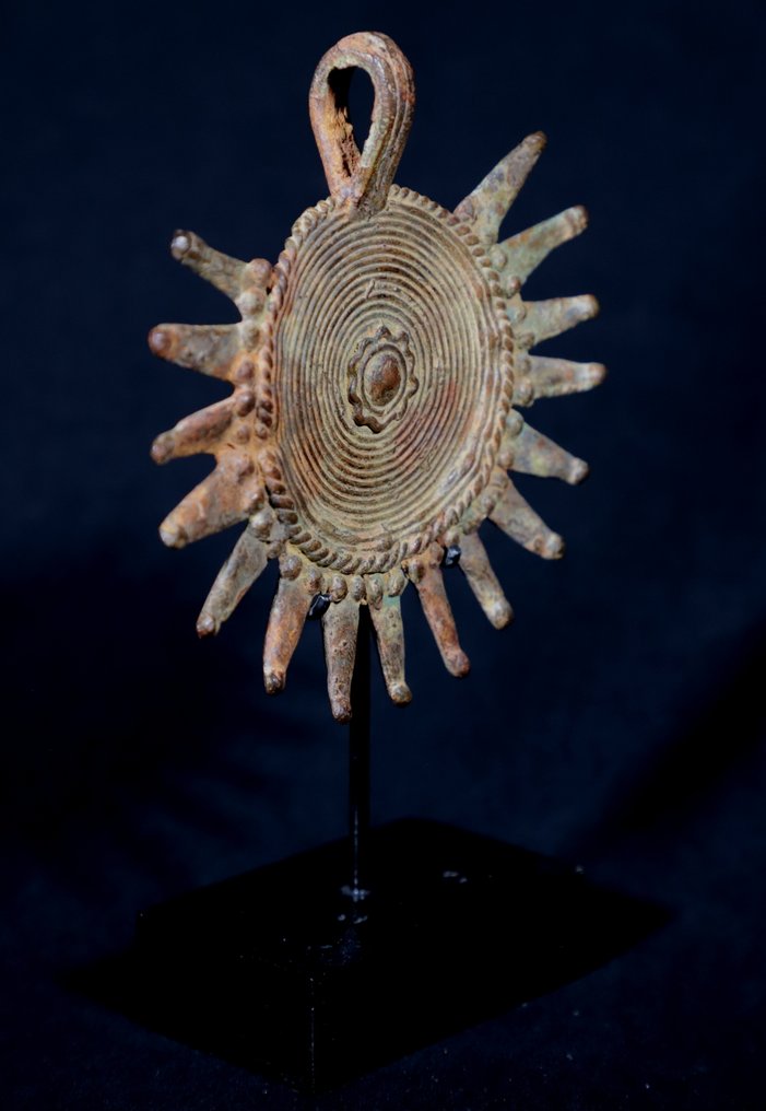 Figure - Divination Pendant on a custom base - 10.5 cm - Burkina Faso (No reserve price) #1.0