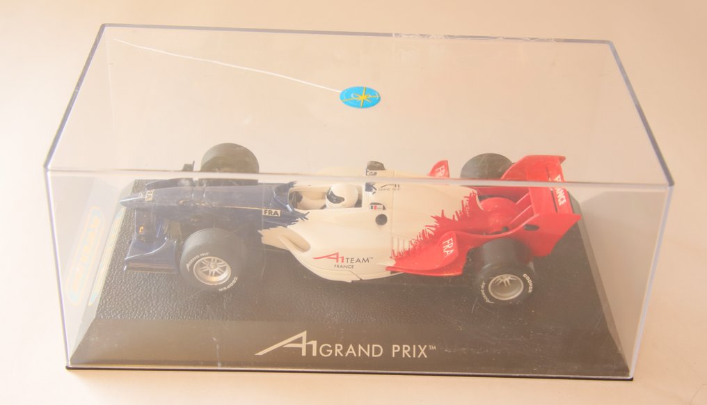 Scalextric - 电刷车 Grand Prix A1 French Team - 2000-2010 - 英国 #1.0