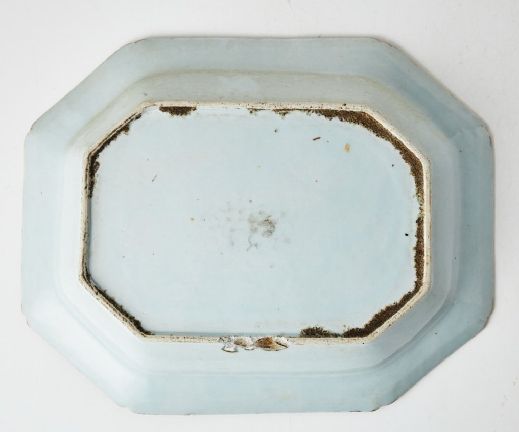 Serveringsfat - Glaserad porslin - Qing-dynastin, Qianlong #1.0