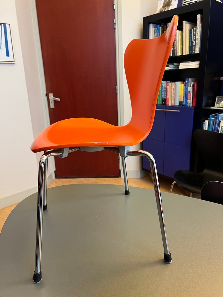 Fritz Hansen - Arne Jacobsen - Stuhl - Serien 7 - Schichtholz, Stahl, Chrom #3.2