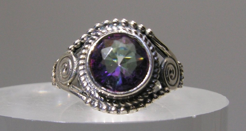 Mystic Topaz Ring - Altezza: 22 mm - Larghezza: 19 mm- 3.42 g - (1) #3.2