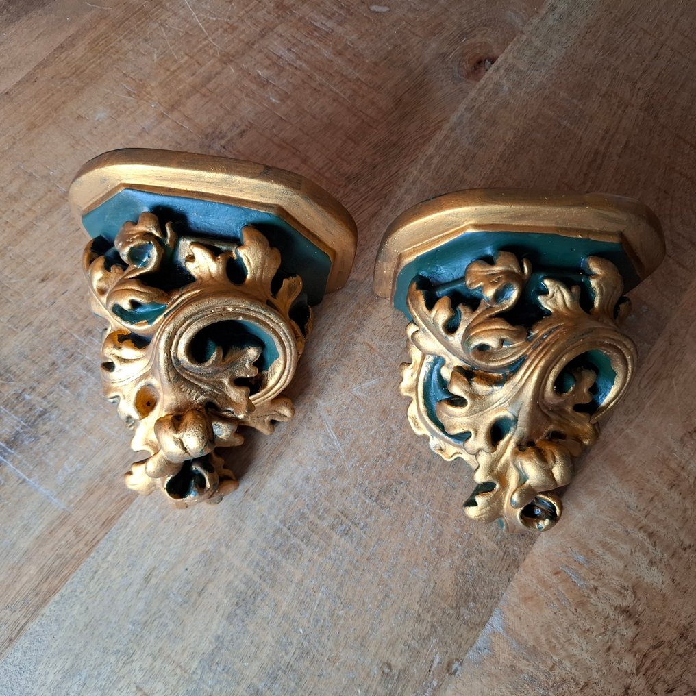 Stand (2) - Paridur #1.0