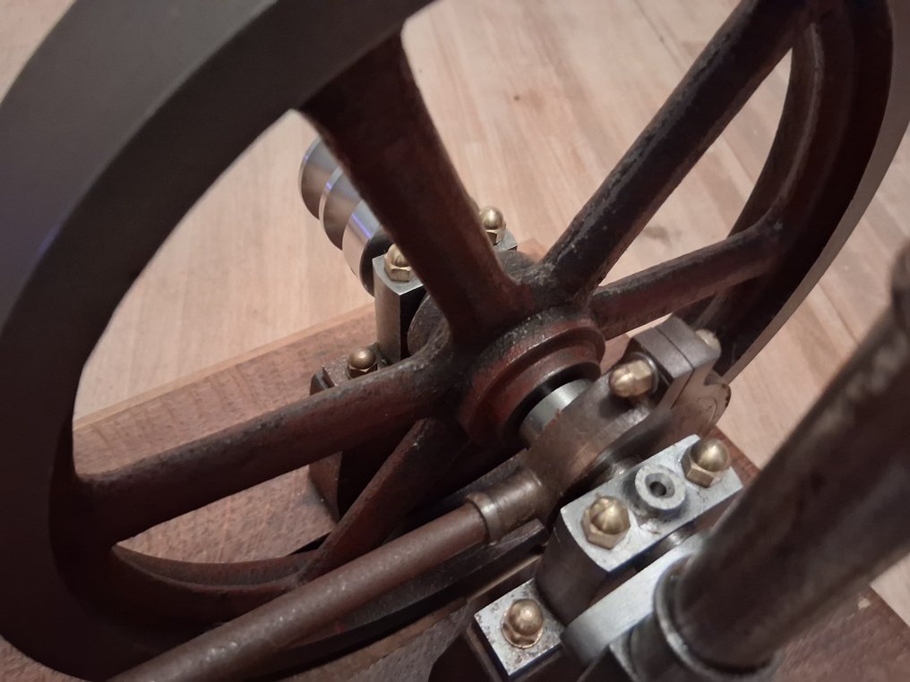 Steam engine - Cast iron, Oak - 1910-1920 - Working beam engine #4.3