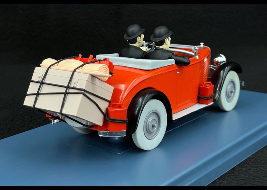 Moulinsart - Tintin - La 201 Cabriolet (voiture 1/24 eme ) #4.3