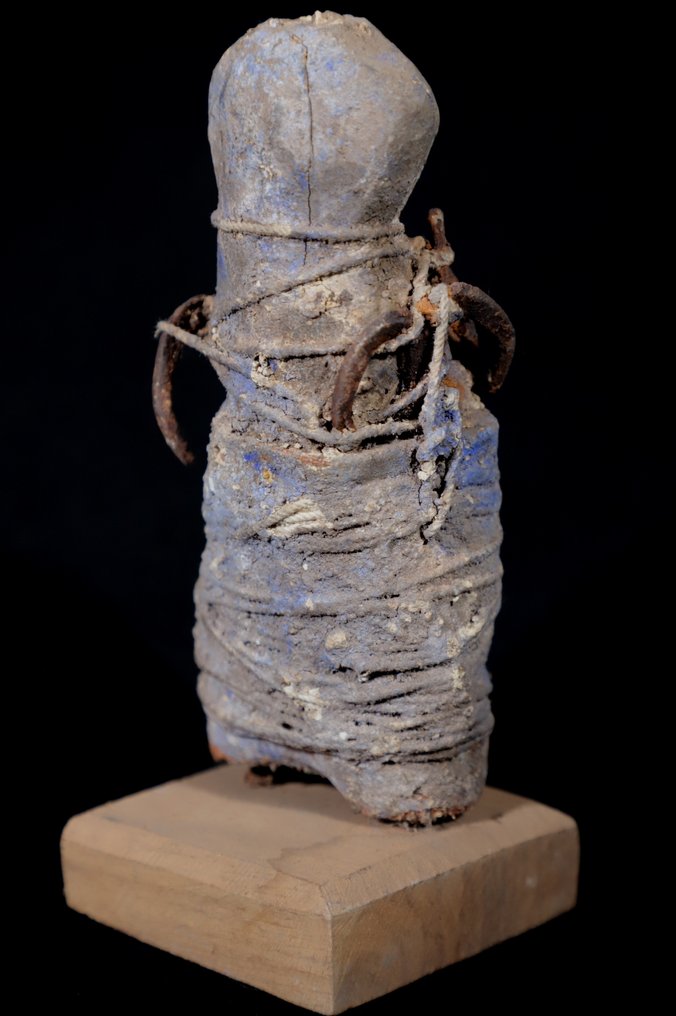 Figure - Fon Protection Statue on a base - 13 cm - Benin (No reserve price) #3.2