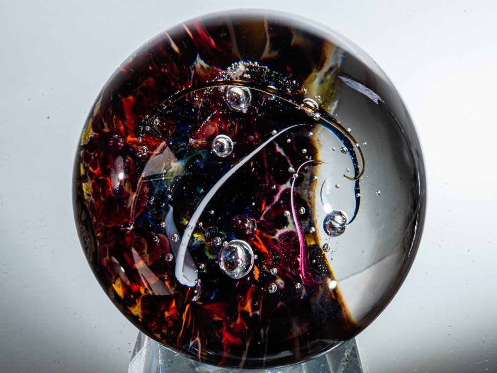 Selkirk Glass - Peter Holmes - Przycisk do papieru - "Fireglow" (Ltd. Edition 1991, Magnum Size) - Ø 8,7 cm - Szkło #3.2