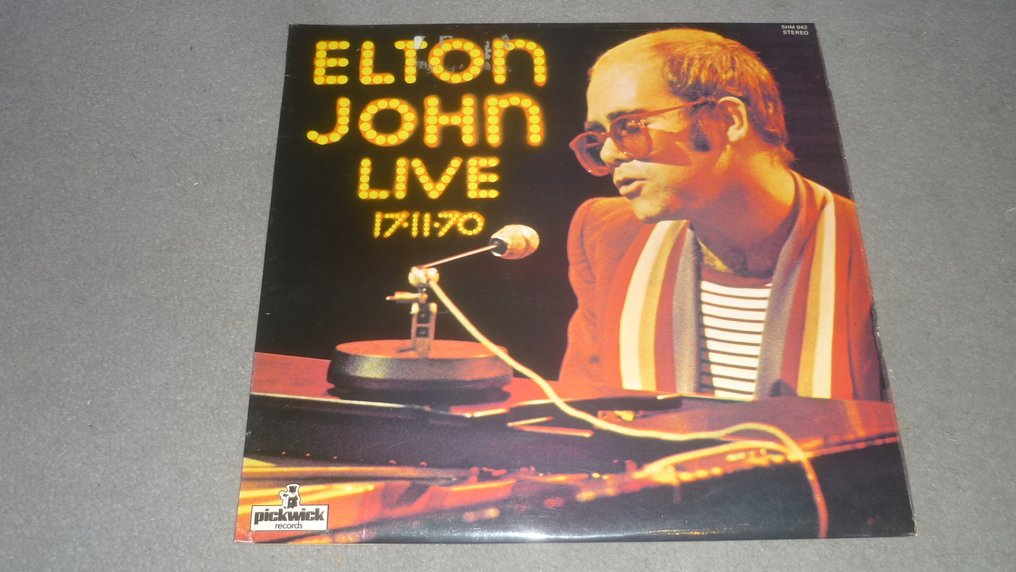 Elton John - Lot of 8 Albums - Multiple titles - Vinyl record - Various pressings (see description) - 1977 #2.1