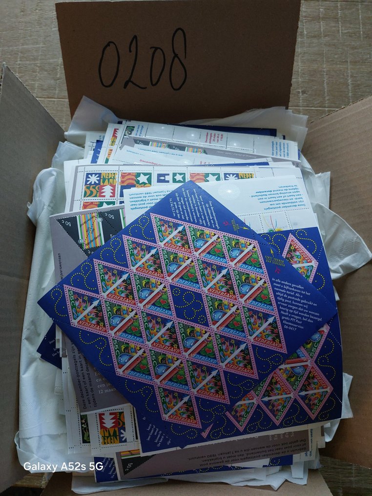 荷兰  - 荷兰 - 邮票收藏圣诞邮票册 - 装满鞋盒的阅读！ #1.0