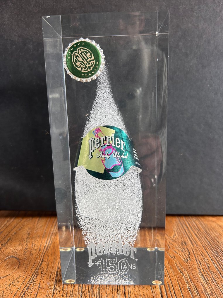 Plaque - Perrier special Andy Warhol resin inclusion #1.0