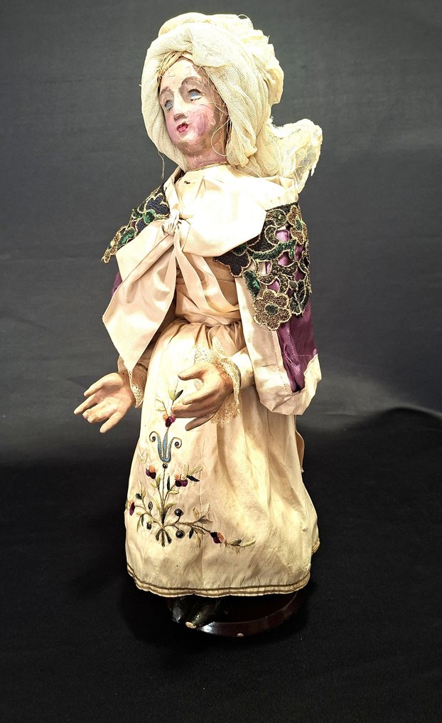 Personnage ancien du crèche - Femme - 50 cm - Bois, Textile - 19e siècle #1.0
