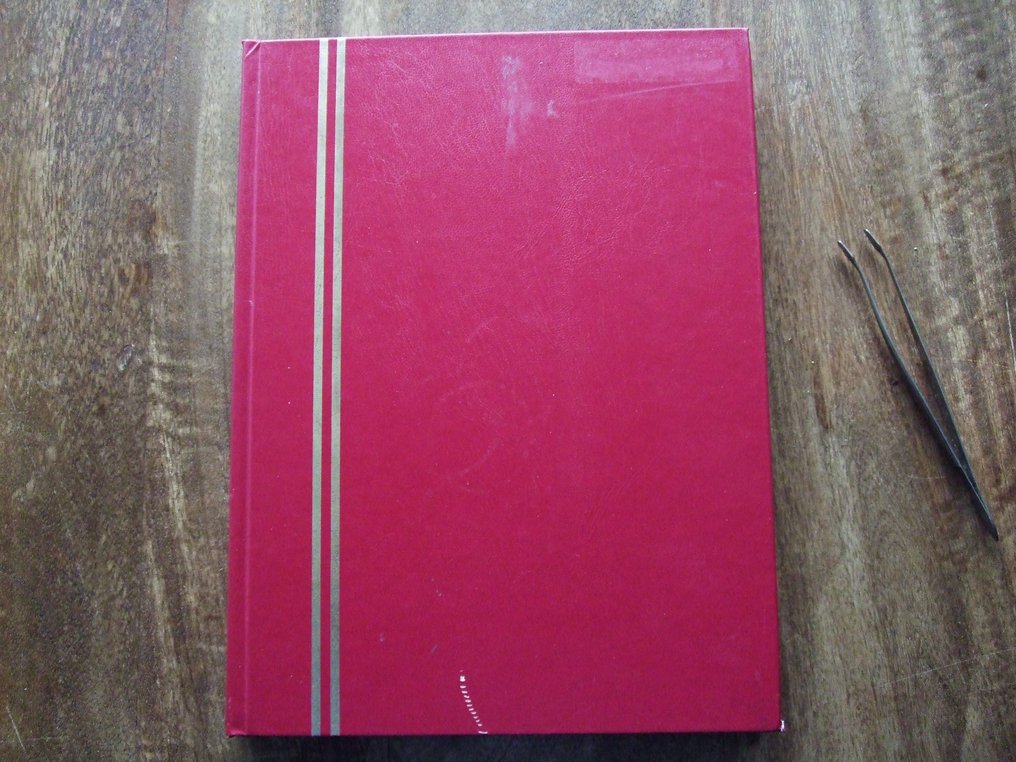 葡萄牙和殖民地 1870/2003 - 邮票收藏以混合状态交付至库存簿中。 #1.0