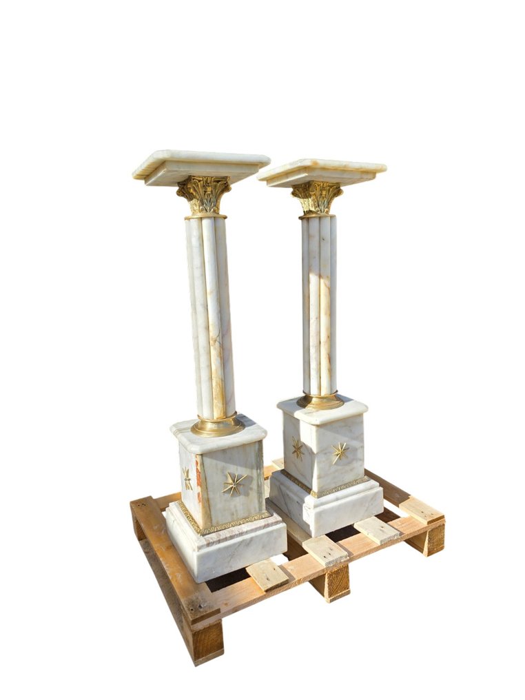 Coluna (2) - século XX - Mármore Branco #1.0