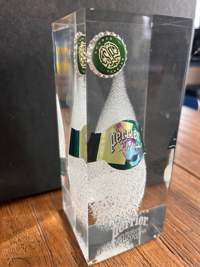 Plaque - Perrier special Andy Warhol resin inclusion #2.1