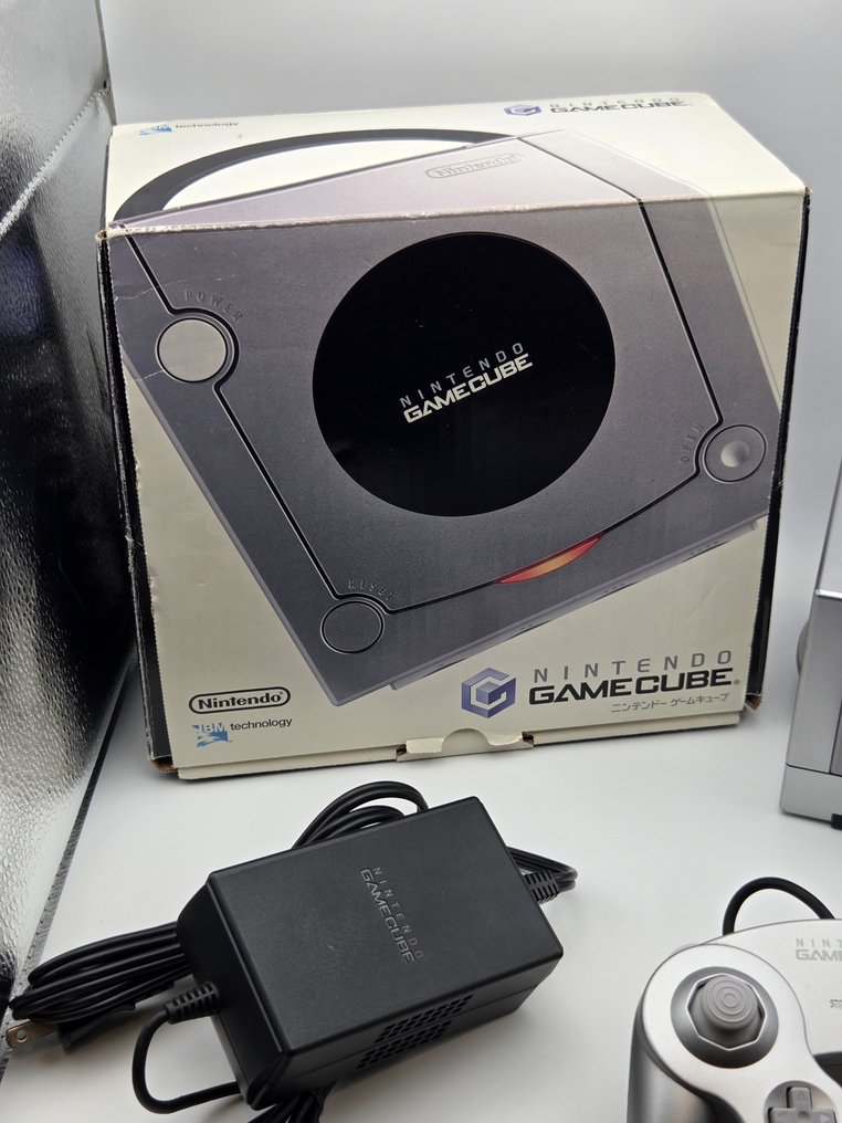 Nintendo - Gamecube - Original Japanese GameCube Boxed Collectible – Complete DOL-001 (JPN) Grey - Video game console - In original box #3.2