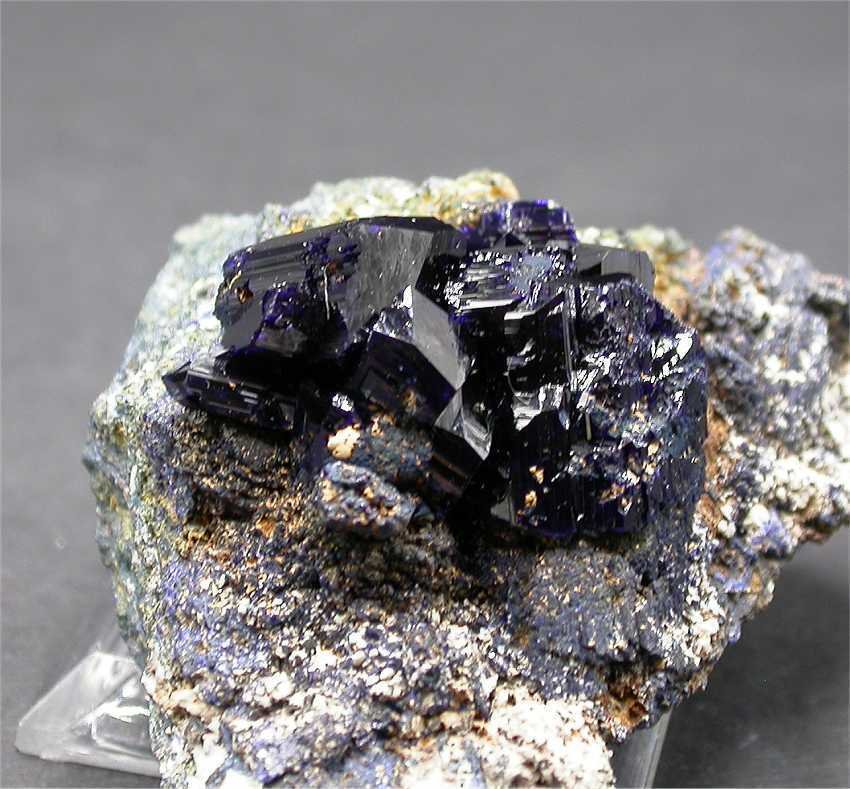 Azurite Crystal cluster - Height: 5.5 cm - Width: 5.5 cm- 300 g - (1) #2.1