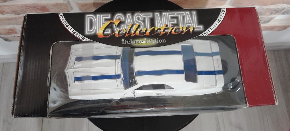 Road Signature 1:18 - 模型車 - Pontiac Firebird Trans AM 1969 #1.0