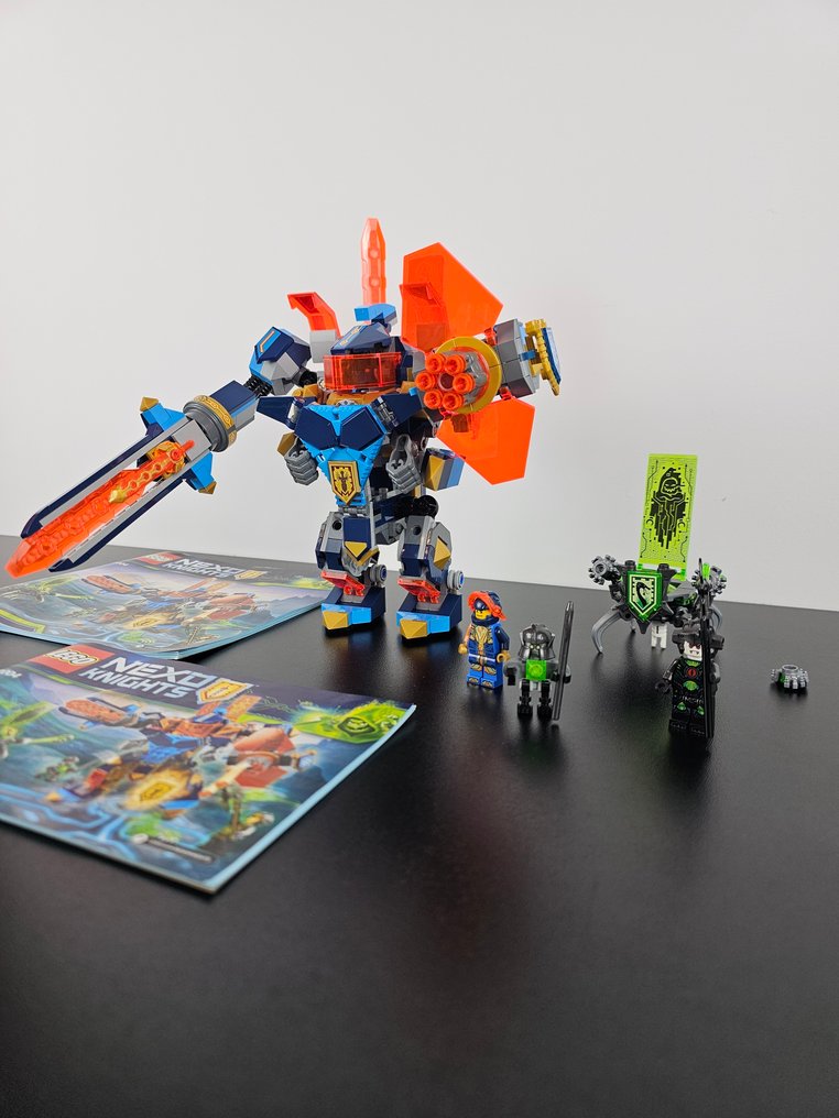 LEGO 套組 - 72004 - Nexo Knights - 72004 Tech Wizard Showdown Lego set completely built! #1.0