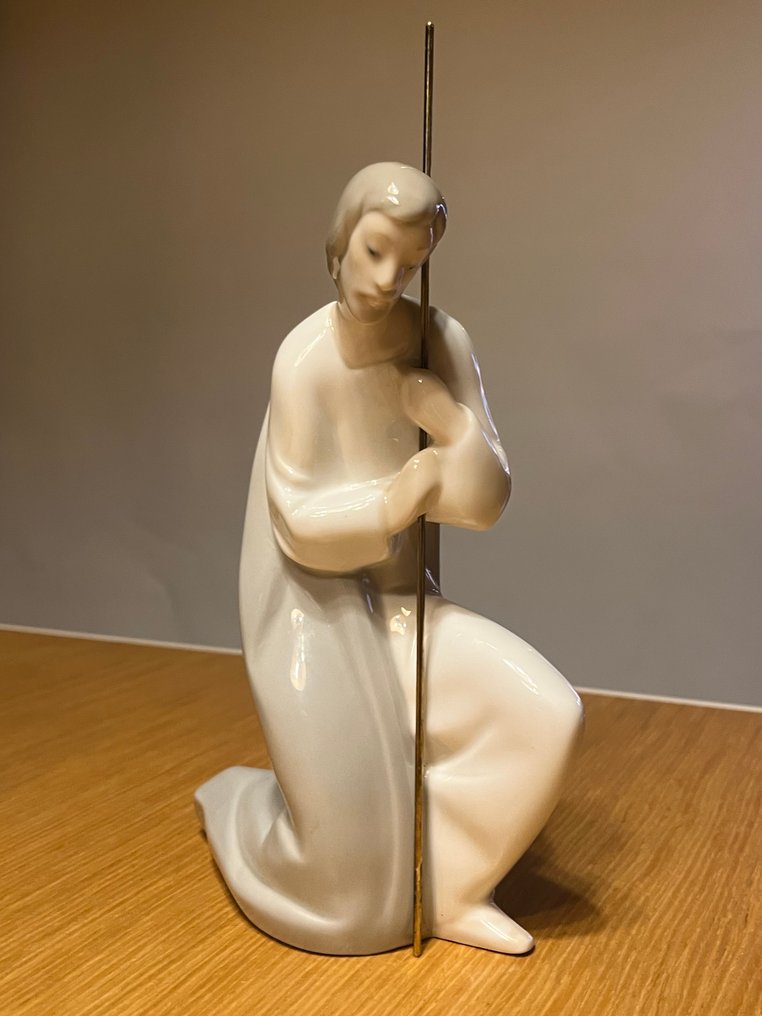 Lladró - Fulgencio Garcia - Γλυπτό, SAINT JOSEPH - 22.7 cm - Πορσελάνη #3.2
