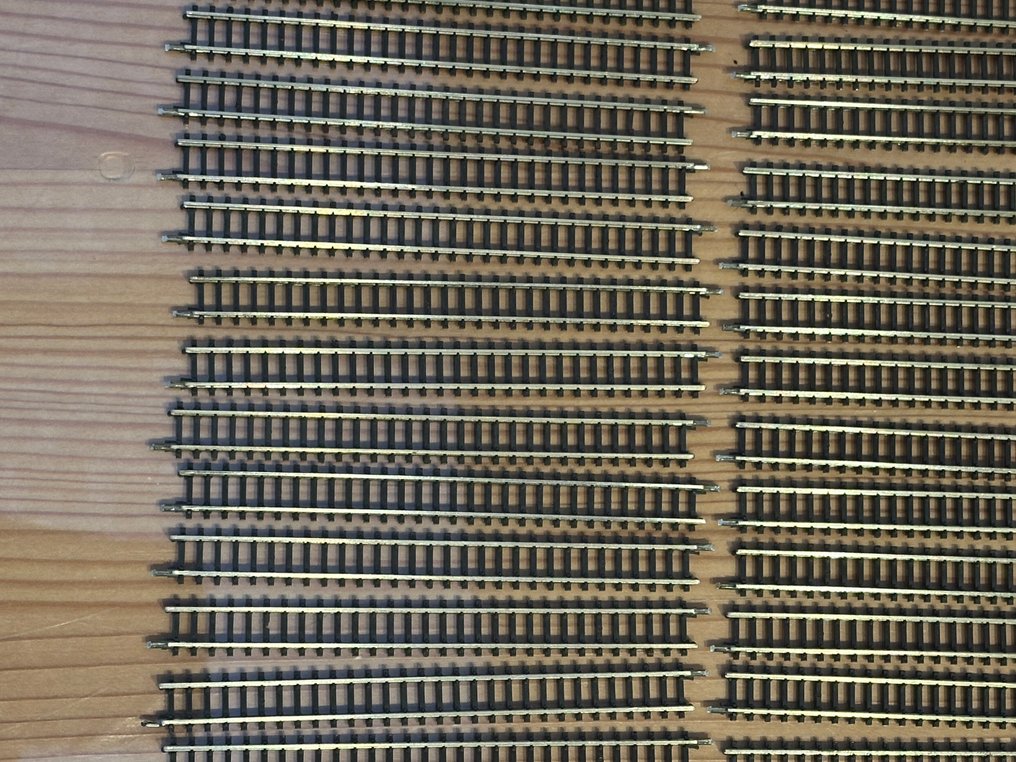 Märklin Z - 8500 - Modeltreinsporen (40) - 40x Märklin 8500 rechte rail #4.3