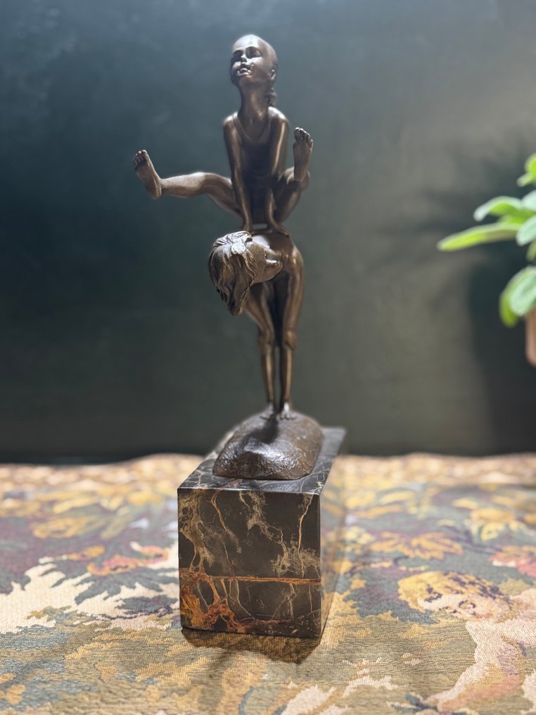 Milo (1910-1978) - Άγαλμα, Acrobaten - Spelende Kinderen - 29 cm - Μπρούντζος, Μάρμαρο #3.2