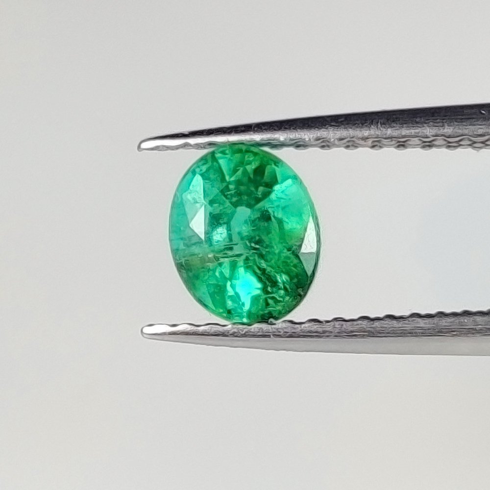 Nincs minimálár Smaragd - 0.75 ct - Nemzetközi Gemmológiai Intézet (IGI) #1.0