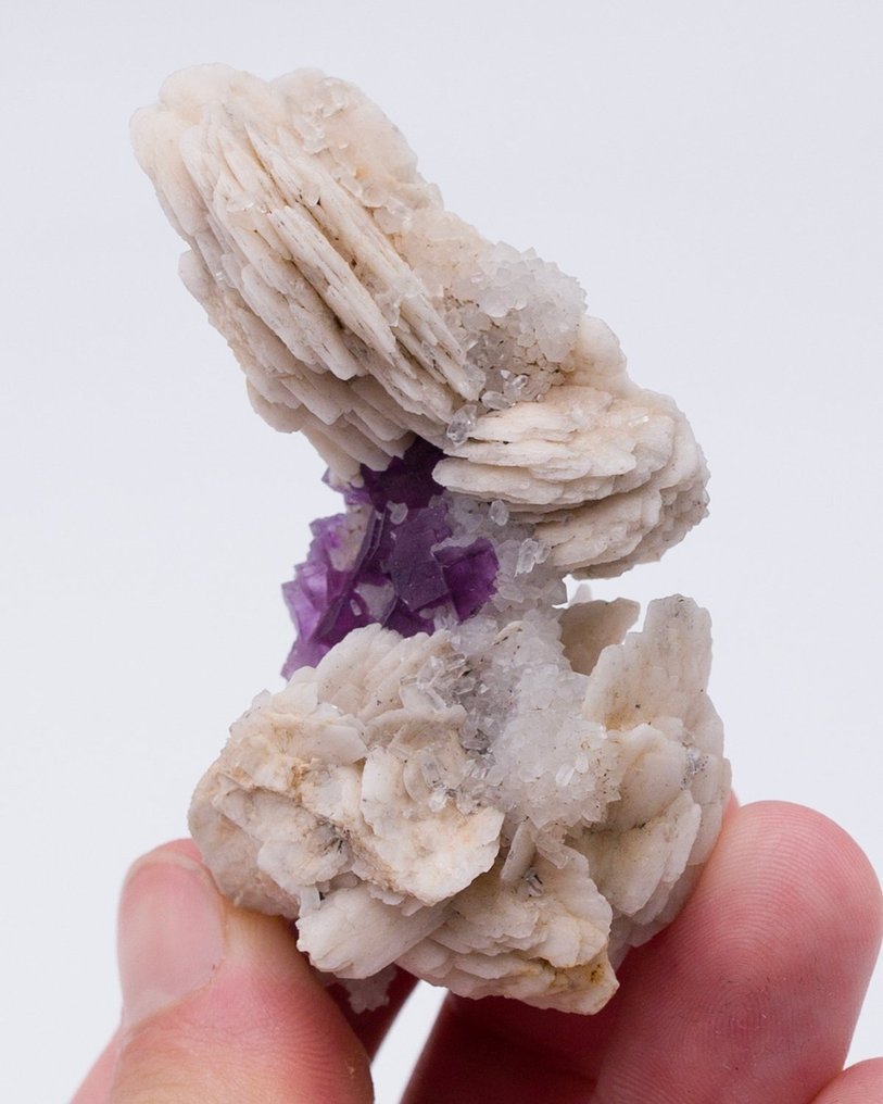 西班牙紫色萤石和巴里石 在石英上 - 高度: 6.9 cm - 宽度: 3.5 cm- 56 g - (1) #2.1