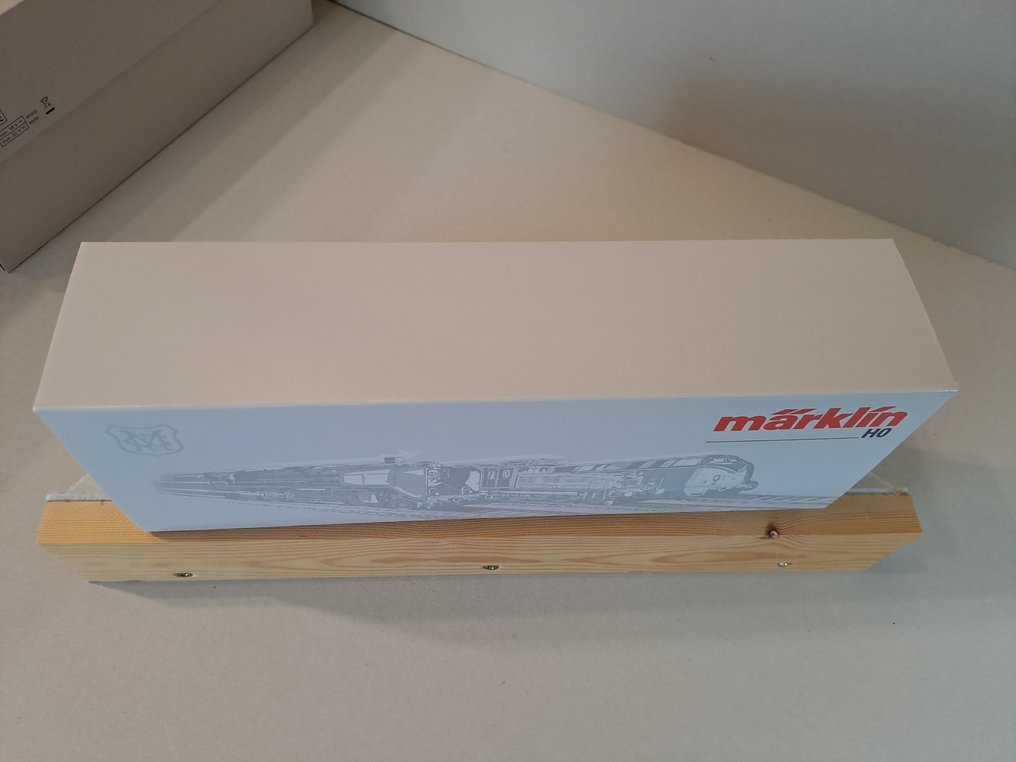 Märklin H0 - 37180 - Lokomotywa z tendrem (1) - BR 94, DB, z telexowym sprzęgiem - DB #3.2