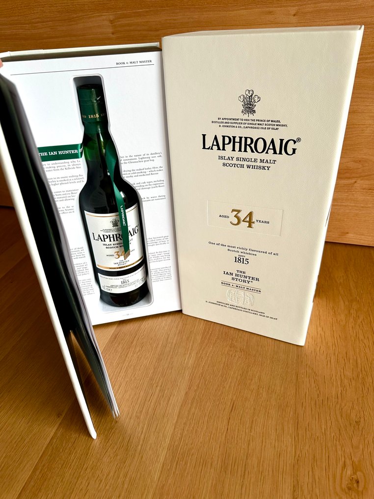 Laphroaig 34 years old The Ian Hunter Story - Book 4 - 700ml #3.2