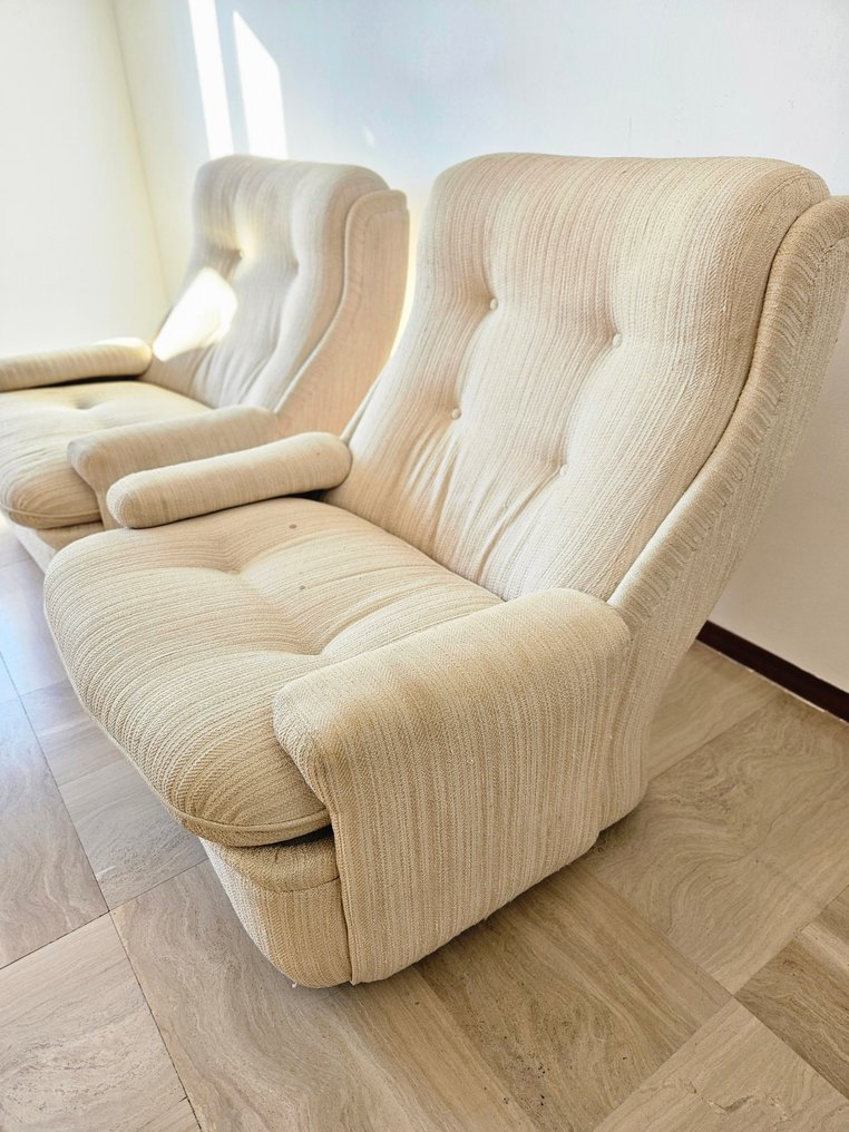 Airborne International - Michel Cadestin - Πολυθρόνα (2) - Ορχιδέα - Textile, Ξύλο - ζεύγος πολυθρόνων #3.2