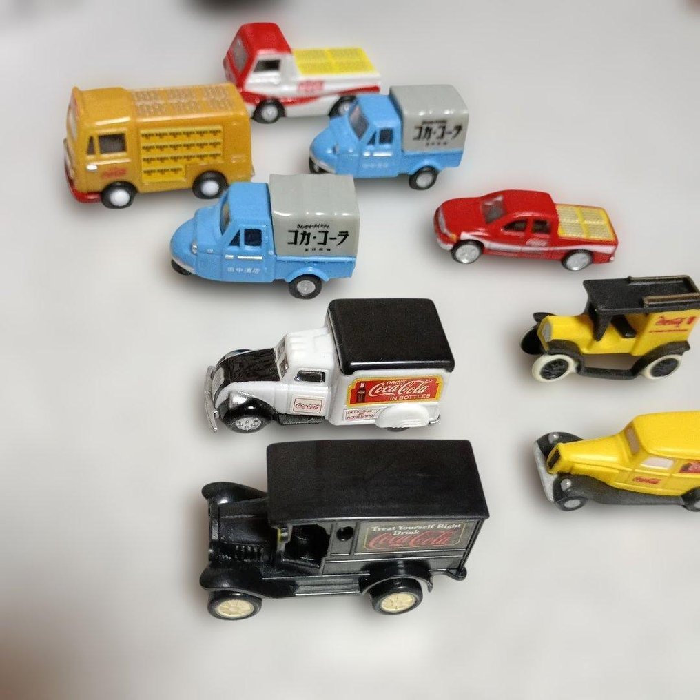 Coca-Cola - Leluauto Coca-Cola Mini Car Set of 8 — Vintage Trucks, Vans, and Pickups - 1980-1990 - Japani #2.1