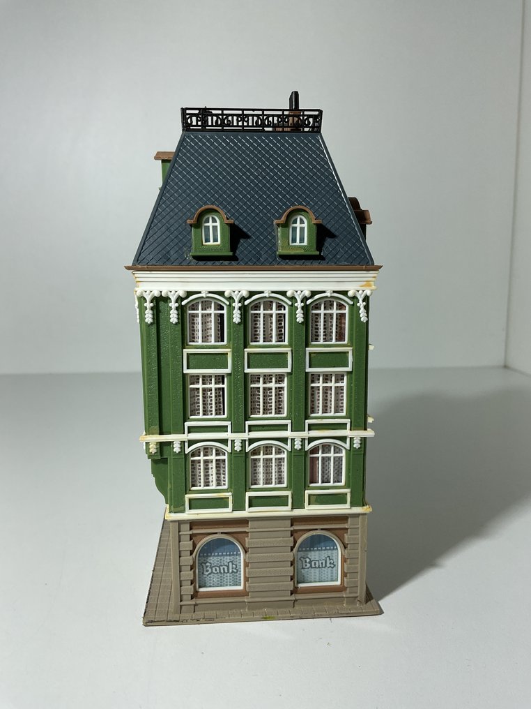 Vollmer, Kibri, Faller N - Modellbahnlandschaft (7) - Sieben- bis zehn schöne hohe Stadthäuser. #3.2