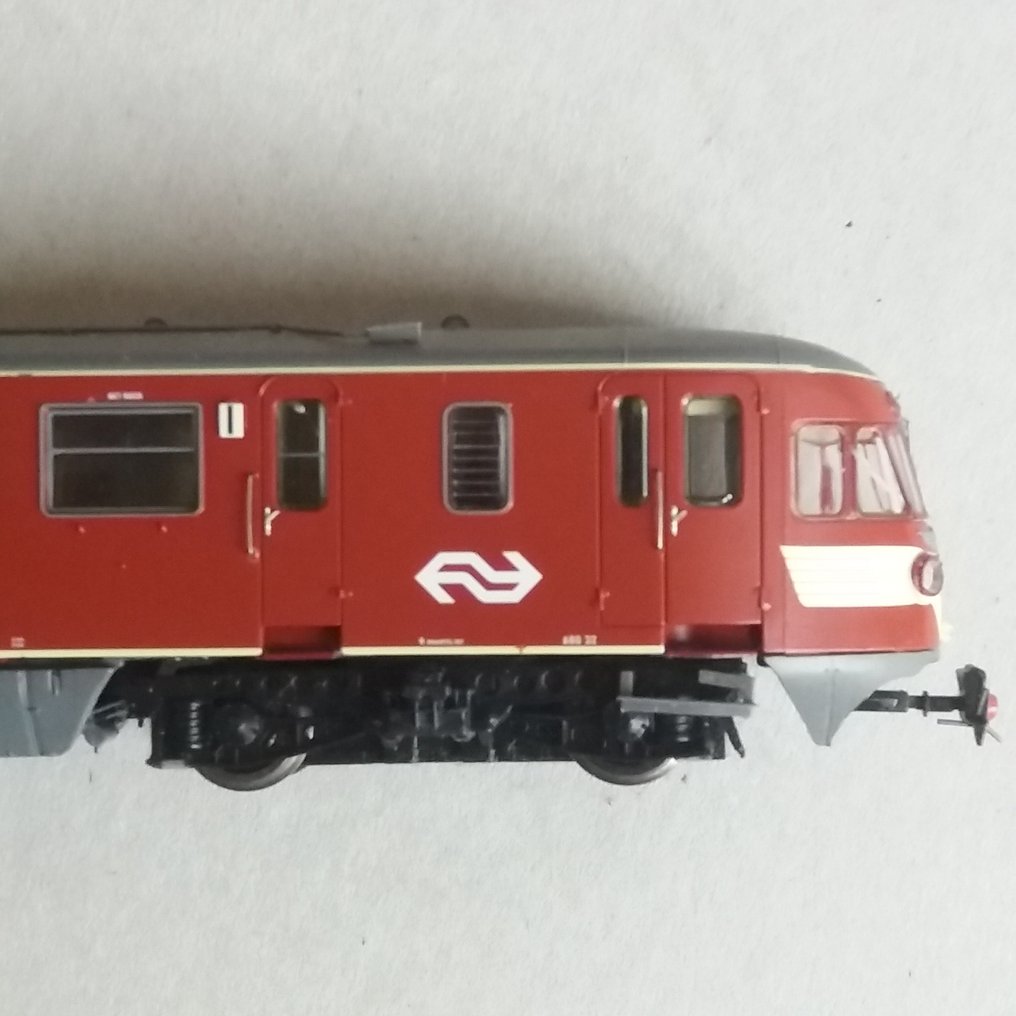 Artitec H0 - Πετρελαιοκίνητη μηχανή τρένου (1) - Diesel-motorrijtuig DE1 αρ. 32 - NS #3.2