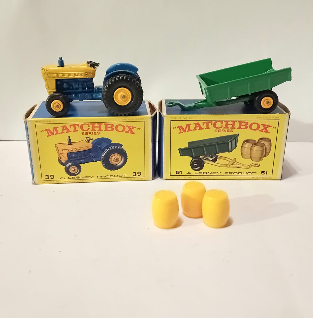 Matchbox - Modellandbrugsmaskiner (2) - Ford Tractor (39) Trailer (51) #1.0