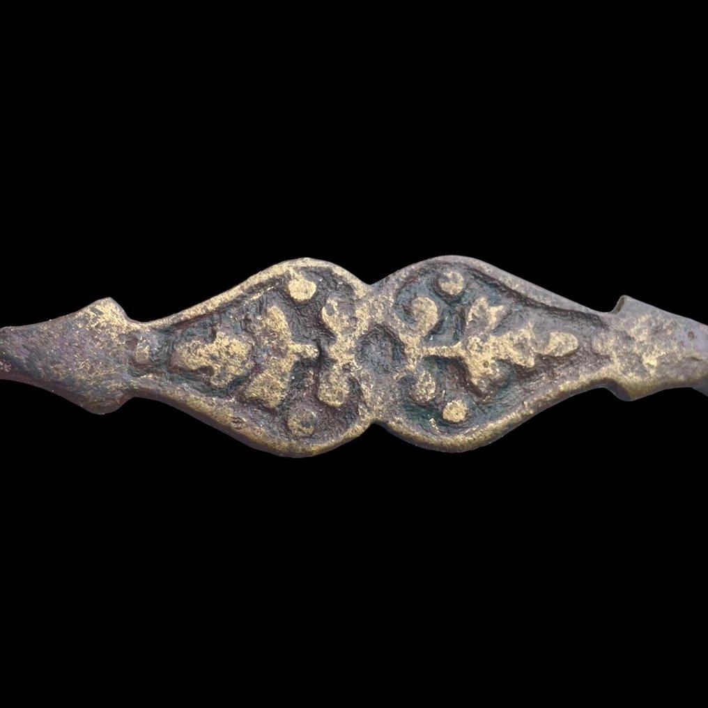 Middelalder Kopperlegering Sjælden middelalderligt dekoreret klædningsspænde - 64 mm (Ingen mindstepris) #3.2