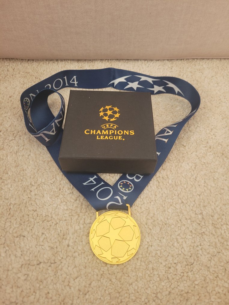 Real Madrid - Τσάμπιονς Λιγκ ποδοσφαίρου 2014. Αθλητικό μετάλλιο.  #3.2