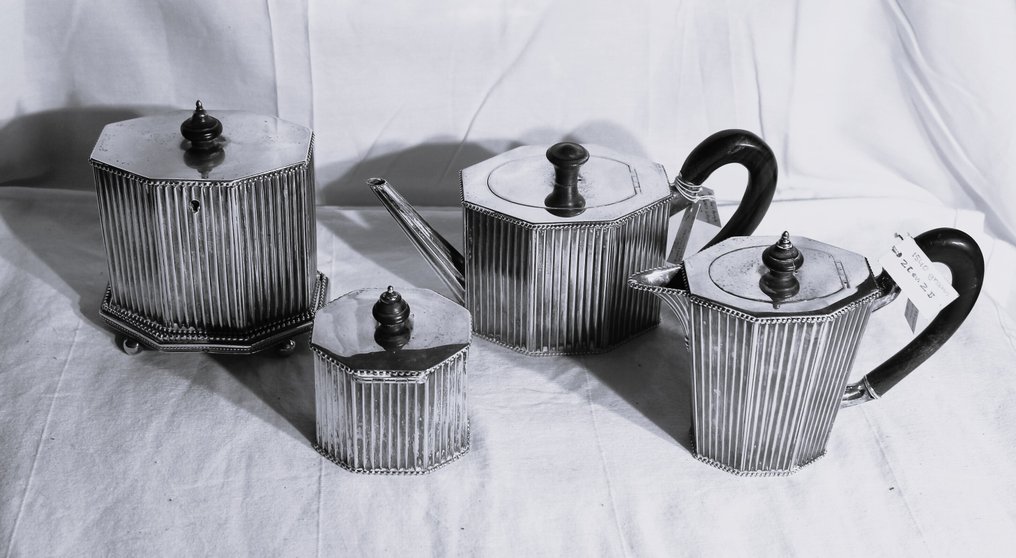 Servizio di bicchieri (5) - .833 argento, .934 argento - 5 delig #1.0