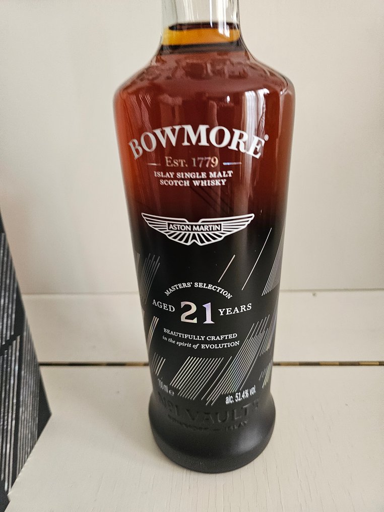 Bowmore 21 years old Masters' Selection - Aston Martin Edition 4  - b. 2024  - 70cl #4.3