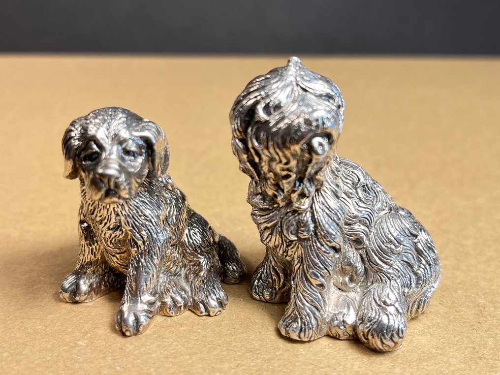 Fratelli Magrino - Szobor, Coppia di cani, Bobtail e San Bernardo- Firenze anni '80 - 5 cm - Argento 925 laminált #2.1
