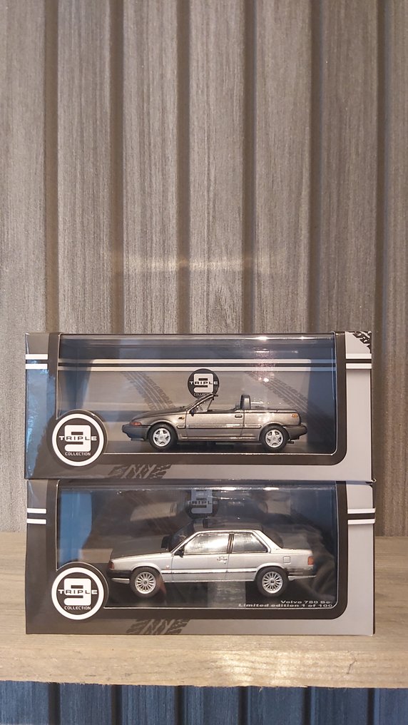 Triple 9 Collection 1:43 - Modellino di auto (2) - Volvo 480 Turbo Cabriolet; Volvo 780 Bertone #1.0