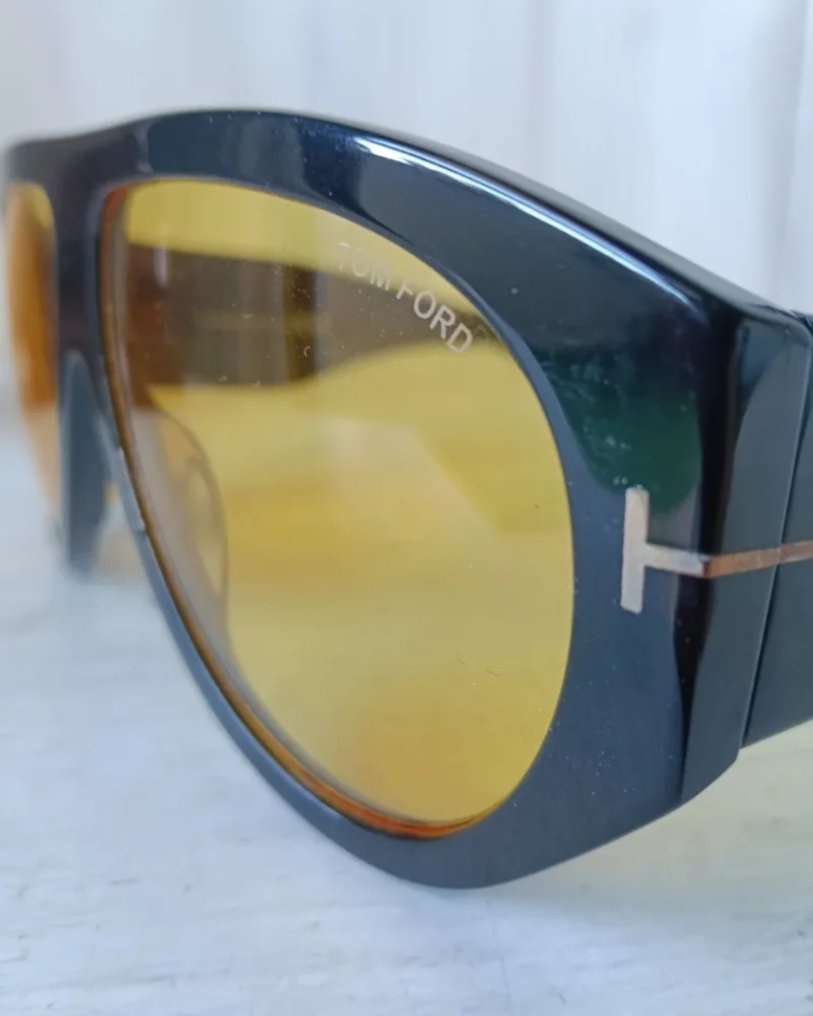 Tom Ford - Bronson TF1044 - Solbriller #4.3