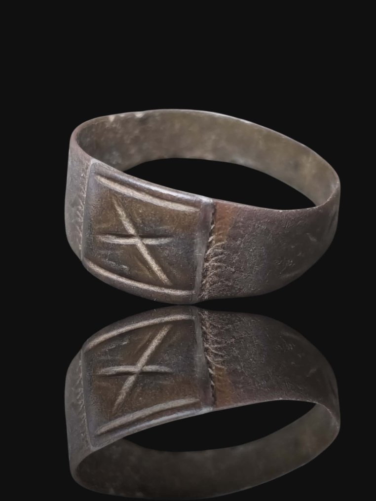 Medieval, Crusaders Era Bronze, Rare & Interesting Military Seal Ring  (No reserve price) #1.0