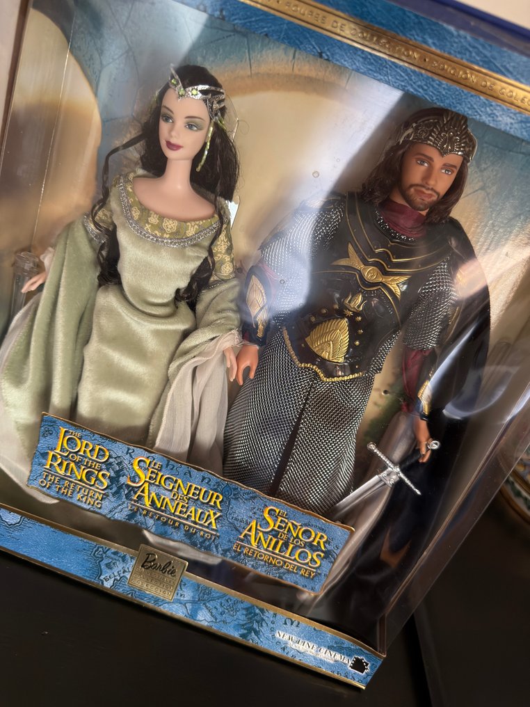 Mattel  - Barbie doll Arwen e Aragorn - 2000-2010 - China #1.0