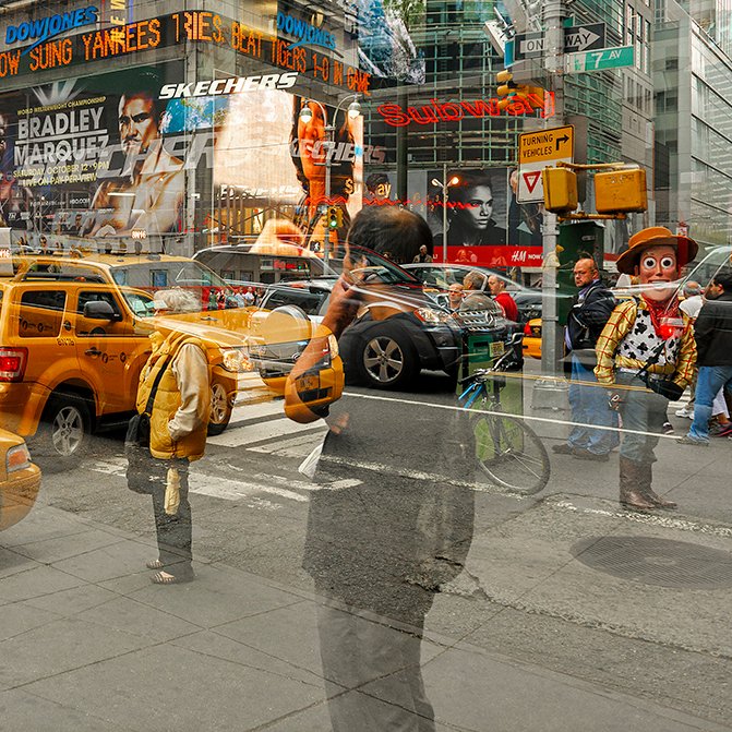 Roberto Cavalli - Visioni, In New York / #663_211 #1.0