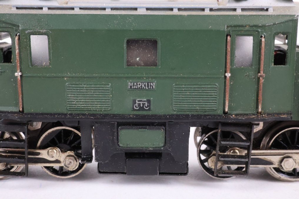 Märklin H0 - 3015 - Elektriskt lokomotiv (1) - Be 6/8 "Krokodil", heavy metal-version - SBB-CFF #4.3