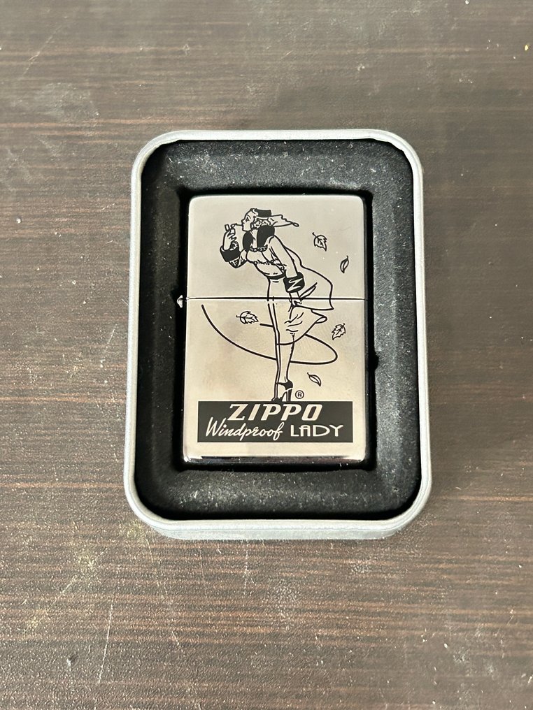 Zippo - A16-The windproof lady metallic silver Zippo - Sem preço de reserva - Isqueiro - Aço #1.0