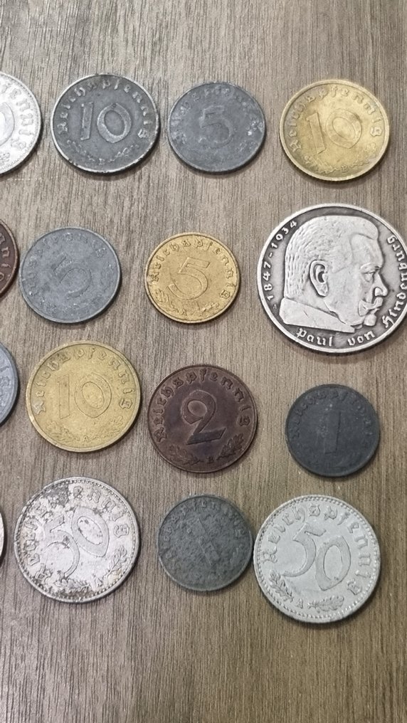 Németország, Harmadik Birodalom Lot of 24 coins, incl. silver, 1, 2, 5, 10, 50 Reichspfennig & Reichsmarks. (Nincs minimálár) #3.2