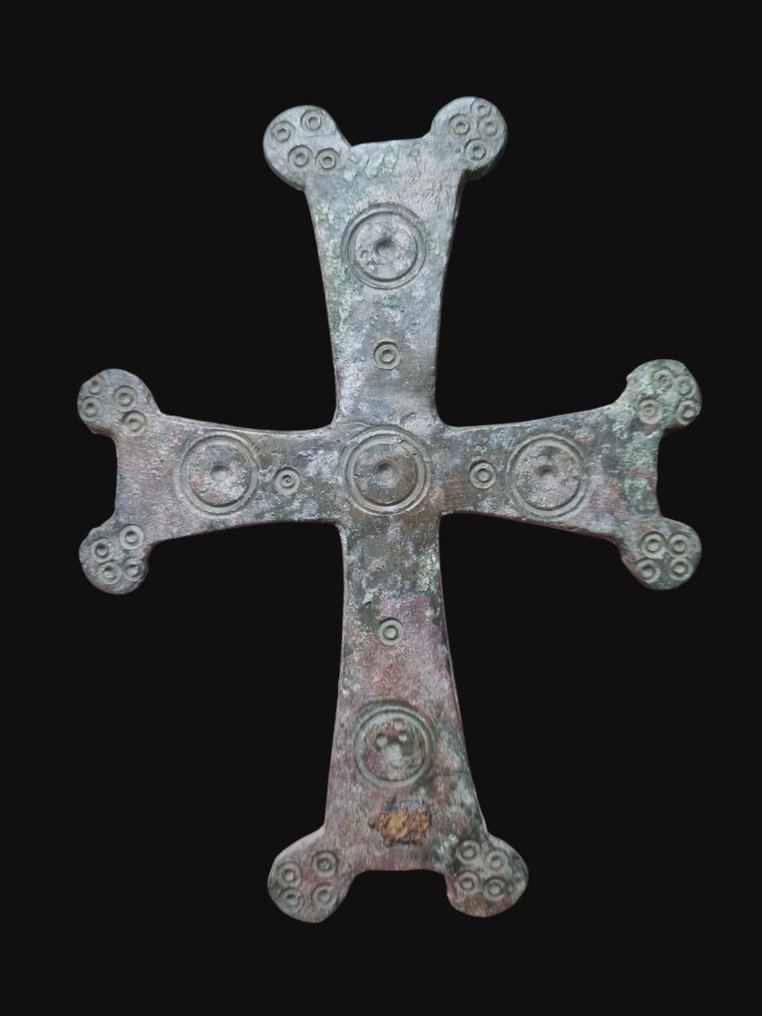 Keskiaikainen, ristiretkien aika Pronssi, Upea ja valtava risti Riipus #1.0