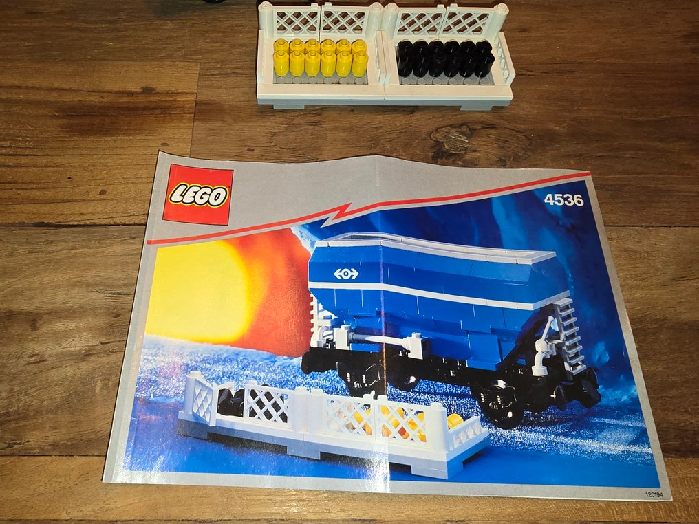 LEGO Set - 4536 - Train - 4536 - Blue Hopper Car #2.1