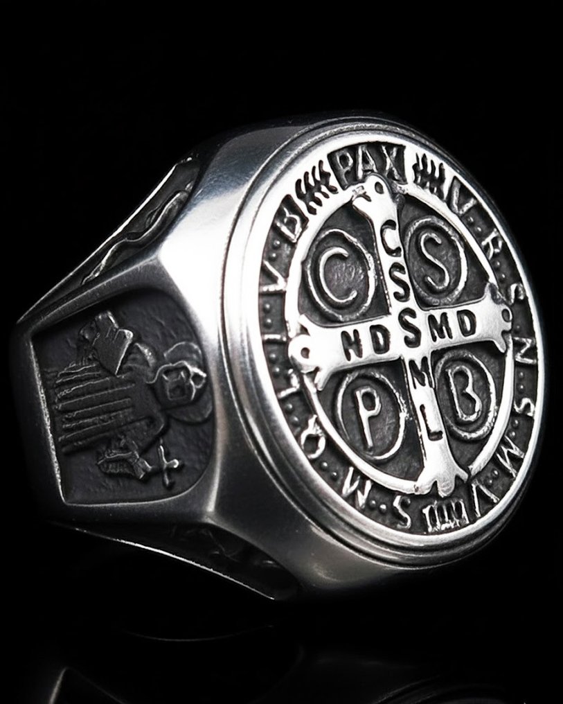 Saint Benoît:s riddarring: Exorcismens sigill och skydd mot ondskan - Ring #1.0