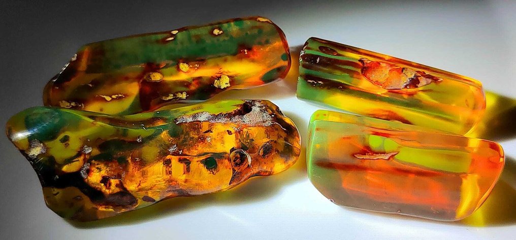 Dominican Amber!! AAA quality - 300 cts- 60 g #1.0